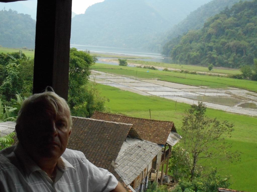 Ba Be Lake Homestay - Quynh Chi Exterior photo
